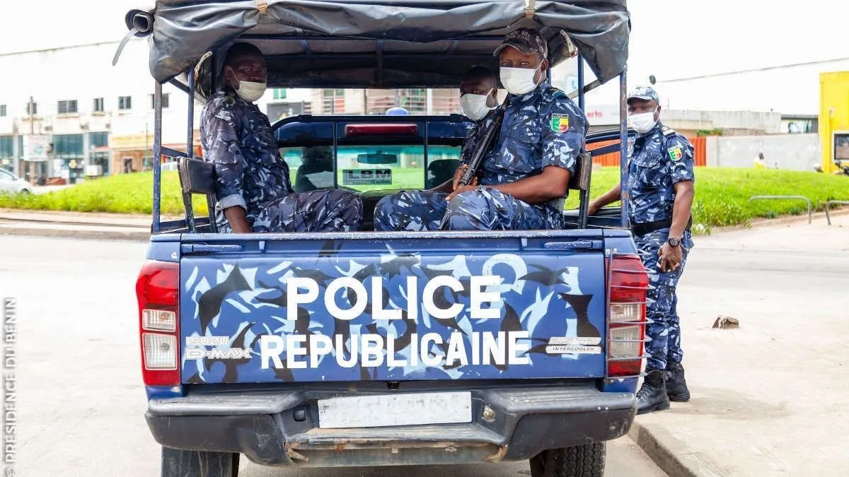Porto-Novo : un couple interpellé à Houssouko pour trafic présumé de chanvre indien et de Tramadol
