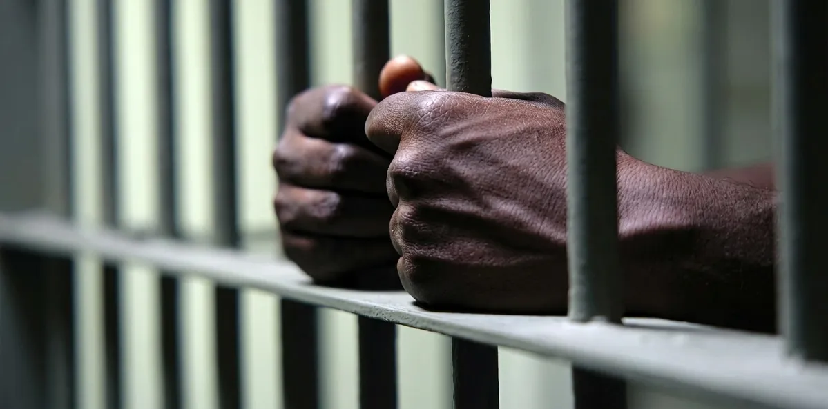 Bénin : la CRIET confirme 5 ans de prison contre un instituteur