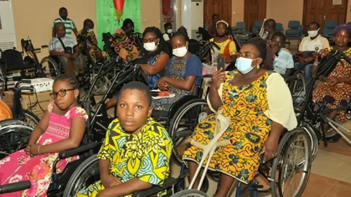 personnes handicapées